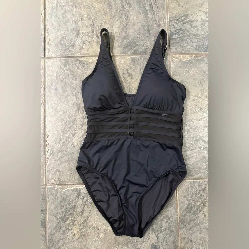 New! La Blanca Island Goddess Over the Shoulder Mesh One Piece Swimsuit Black 12